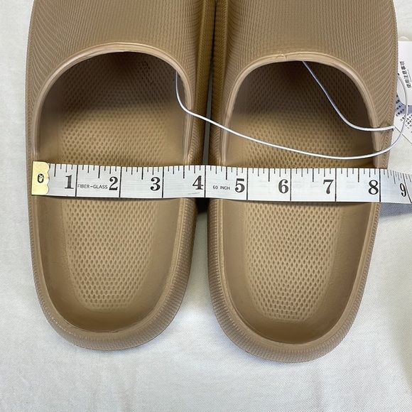 Udtune Non Slip Lightweight Slides Unisex Bathroom Shoes, mens size 9-10 - Picture 9 of 12